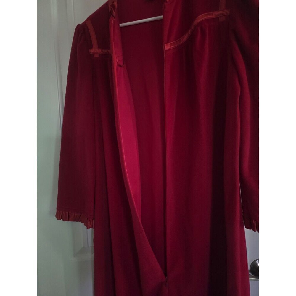 Vintage Appel Zip Housecoat Robe Deep Red Velour Size Medium Made In USA - Picture 9 of 9